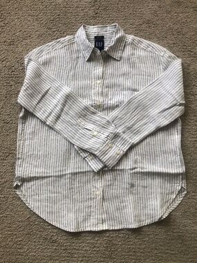 Gap- 100% Linen Shirt. NWOT.